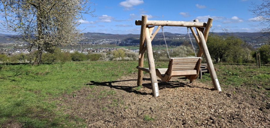 Die neue Wanderschaukel in Sinzig Das Foto zeigt die neue Wanderschaukel in Sinzig.