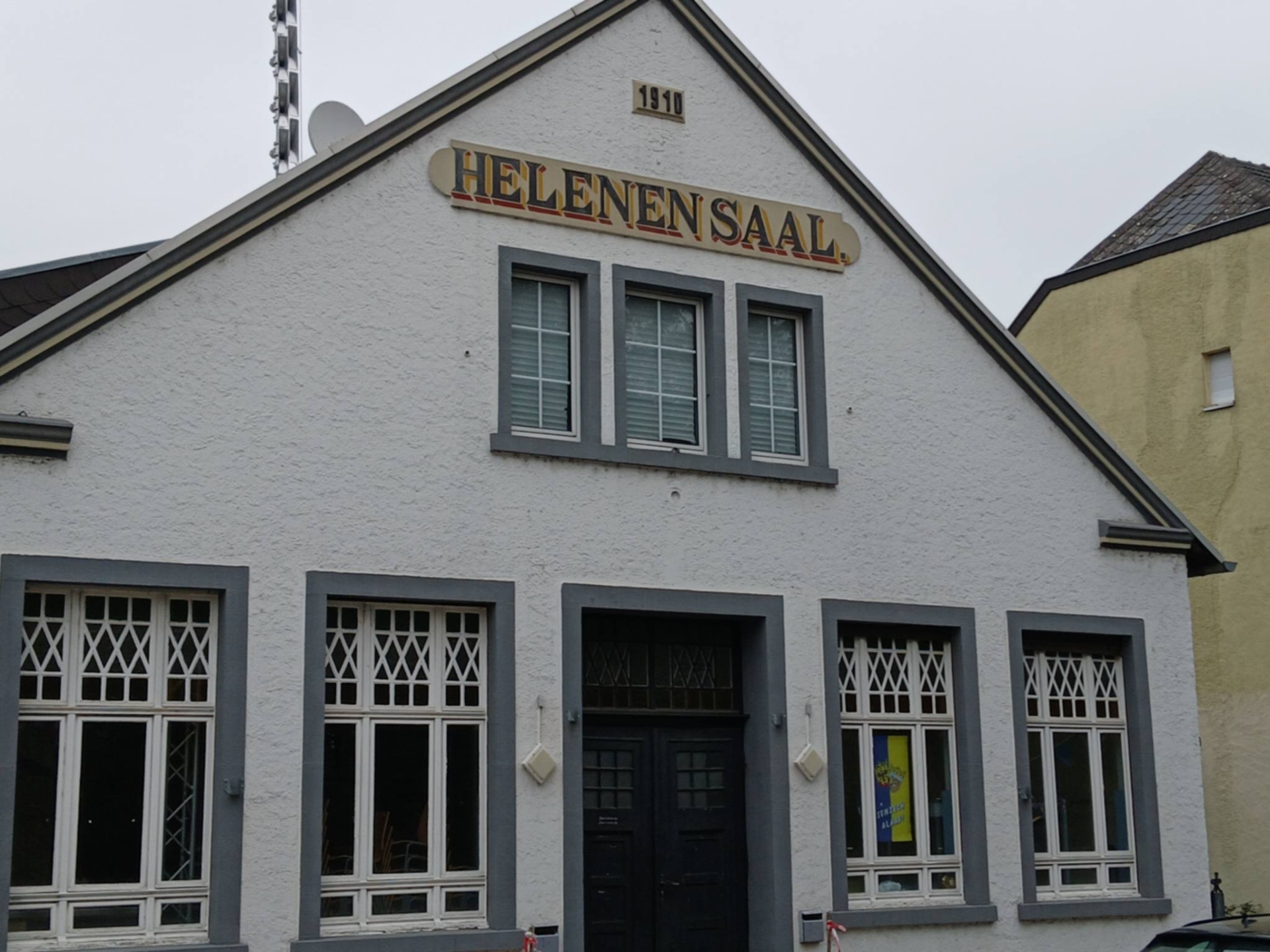 Das Foto zeigt den Helenensaal, zu dem noch Material gesucht wird.