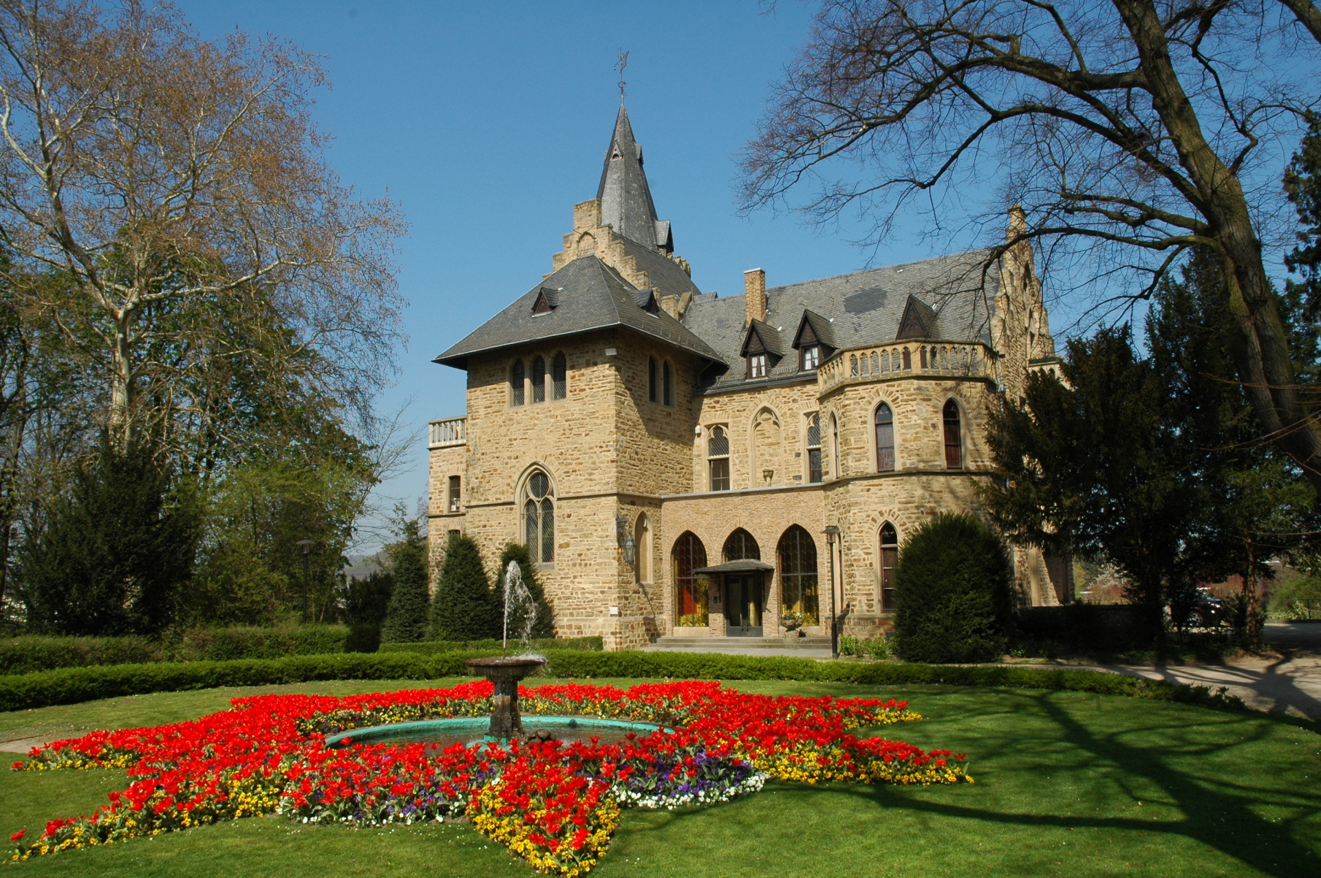Das Foto zeigt das Schloss Sinzig