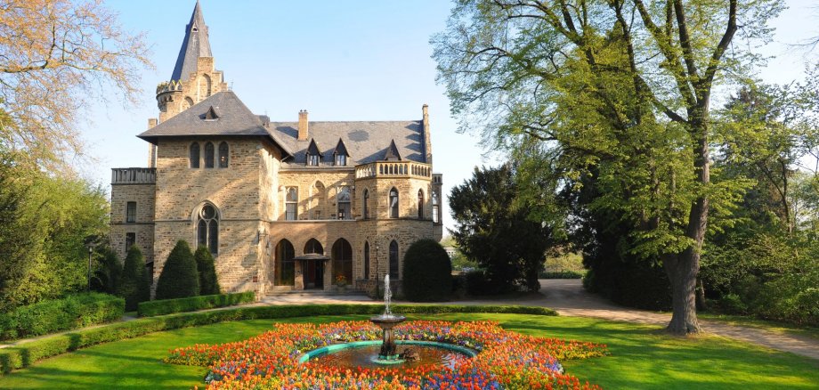 Sinzig Schloss Das Foto zeigt das Sinziger Schloss von außen.
