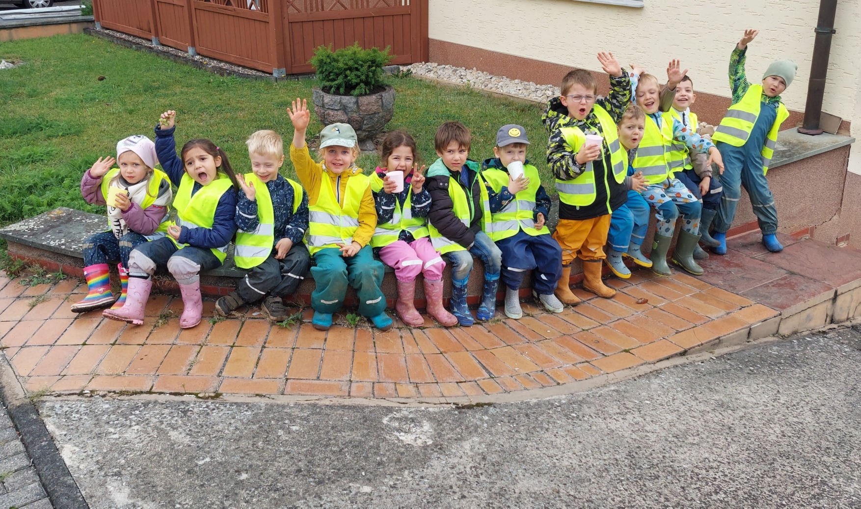 Das Foto zeigt Kinder der Kita Jahngarten.