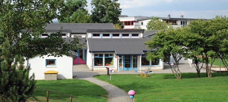Kita Spatzennest Dieses Foto zeigt den Außenbereich der Kita Spatzennest.