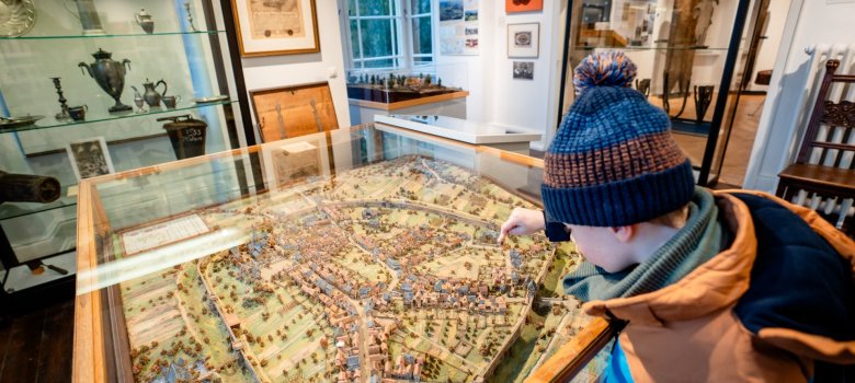 Dieses Bild zeigt das Stadtmodell im Sinziger Museum