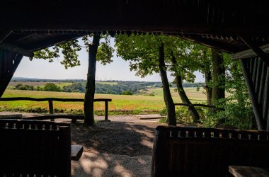 Dieses Foto zeigt die Kranzhütte in Franken