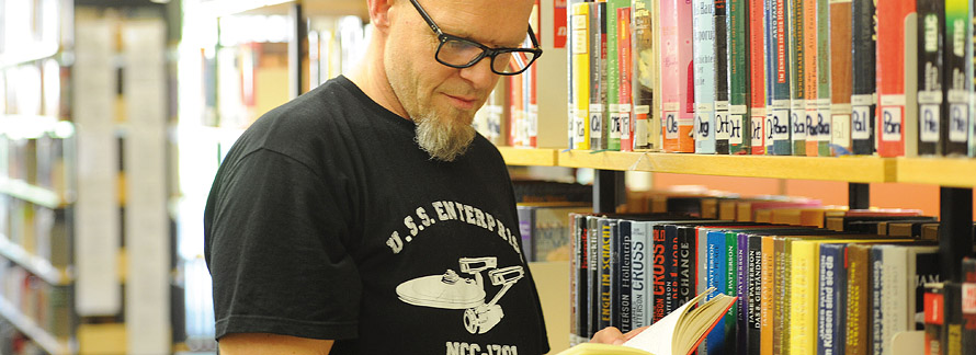 Auf dieser Seite finden Sie Öffnungszeiten der Stadtbibliothek, Preise, Anmeldung und die Ausleihfrist.